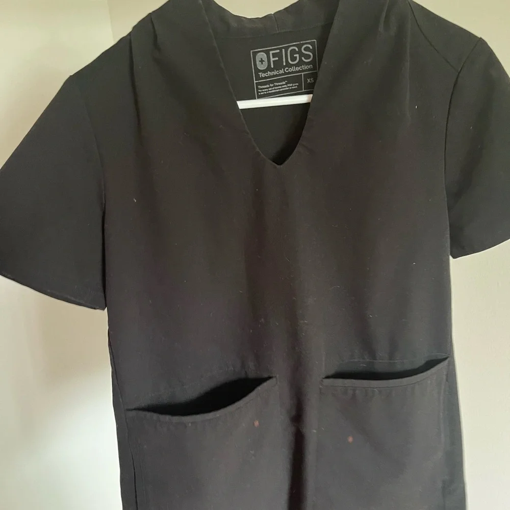 Figs Charcoal V-Neck Scrub Top - Picture 1 of 4